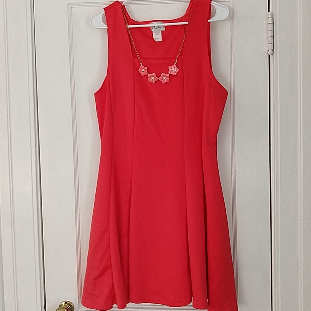 Chesley pink dress with flower necklace